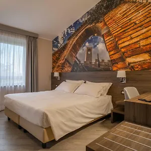 4* Hotel Guerro